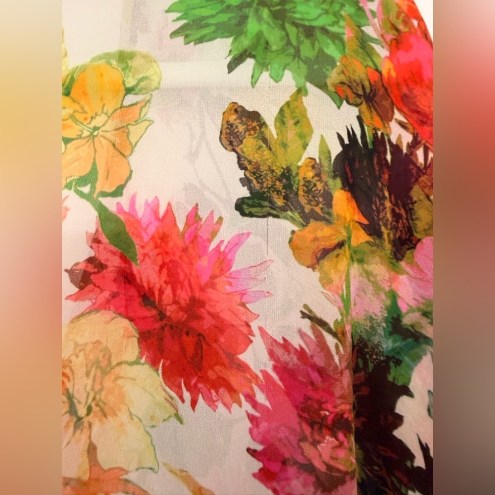 St. John Collection Silk Floral Kimono Blouse One Size - Picture 7 of 7